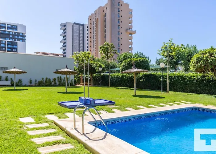 Estrella De 8c - Grupo Turis Calp